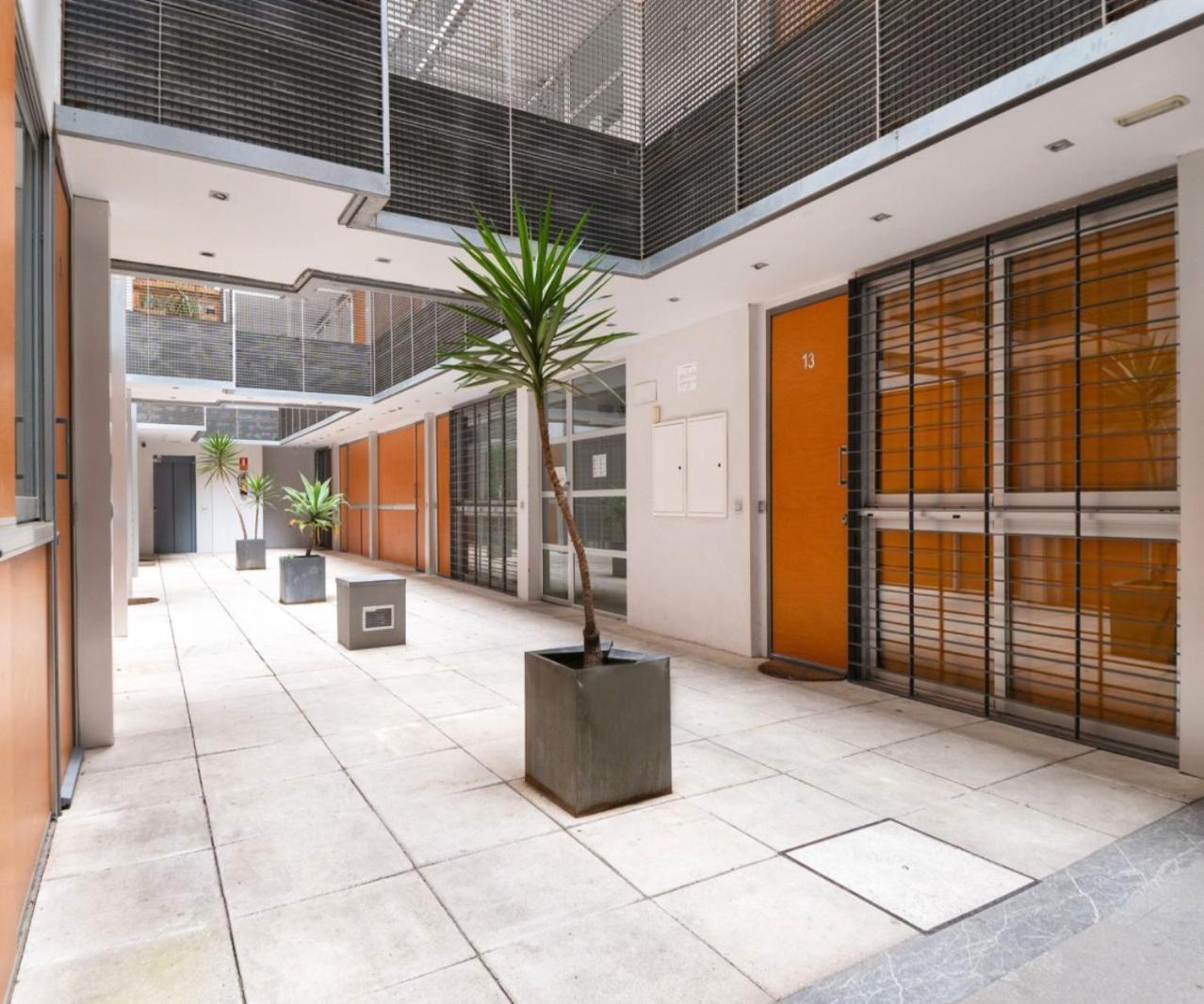Apartamento a 5 min de calle Larios con parking Málaga Exterior foto