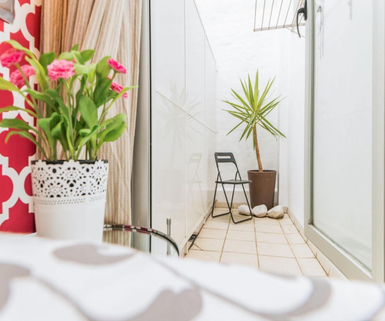 Apartamento a 5 min de calle Larios con parking Málaga Exterior foto